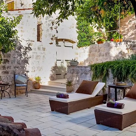 Exclusive With Indoor Pool Gasthof